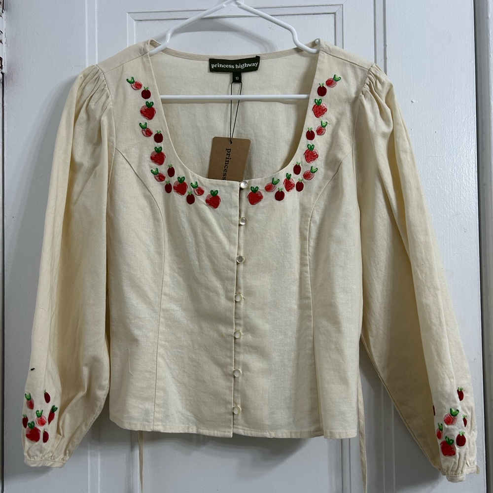 NWT Princess Highway embroidered blouse